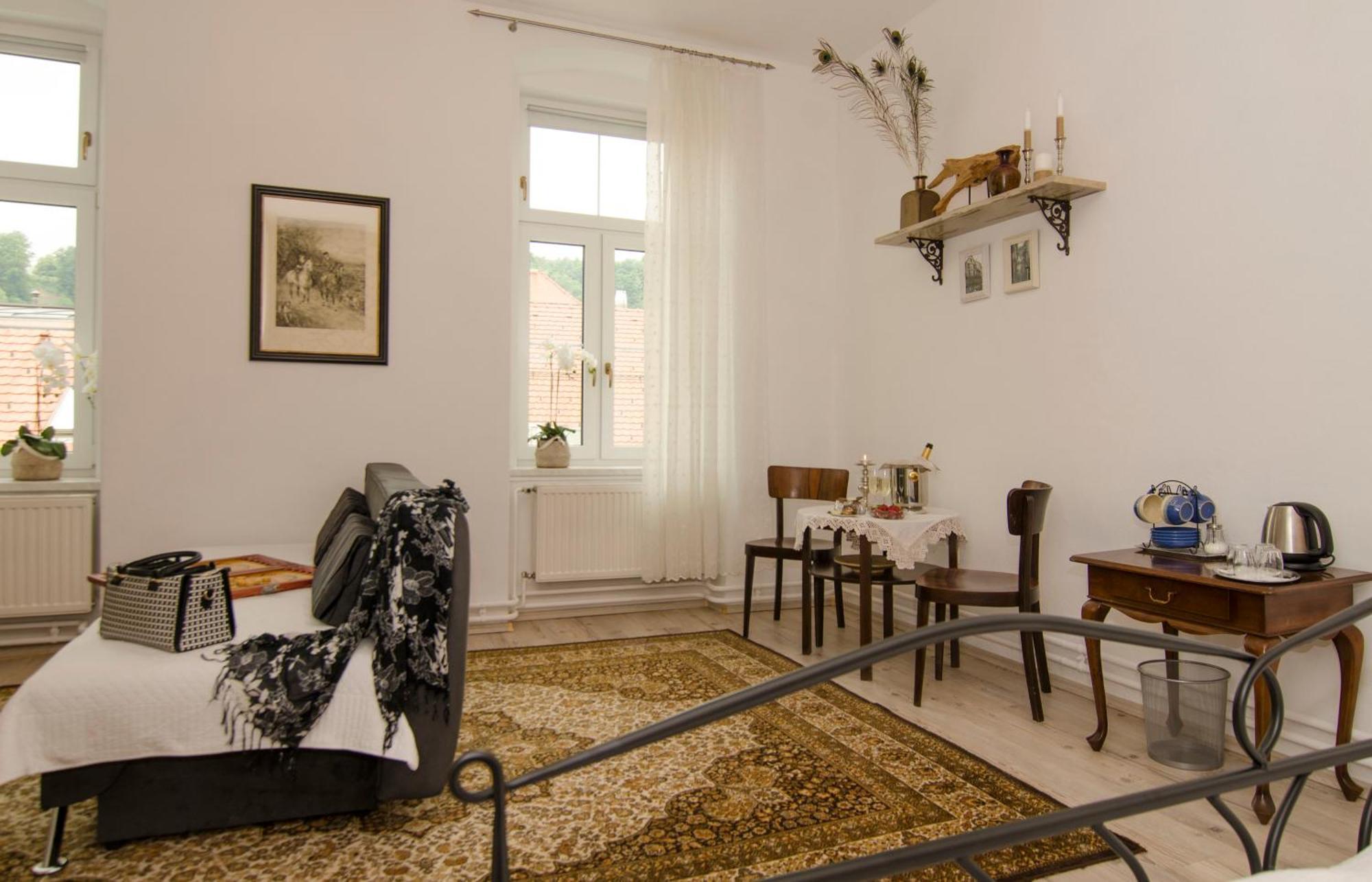 Trubarjev Art Boutique Hotel Laško Quarto foto