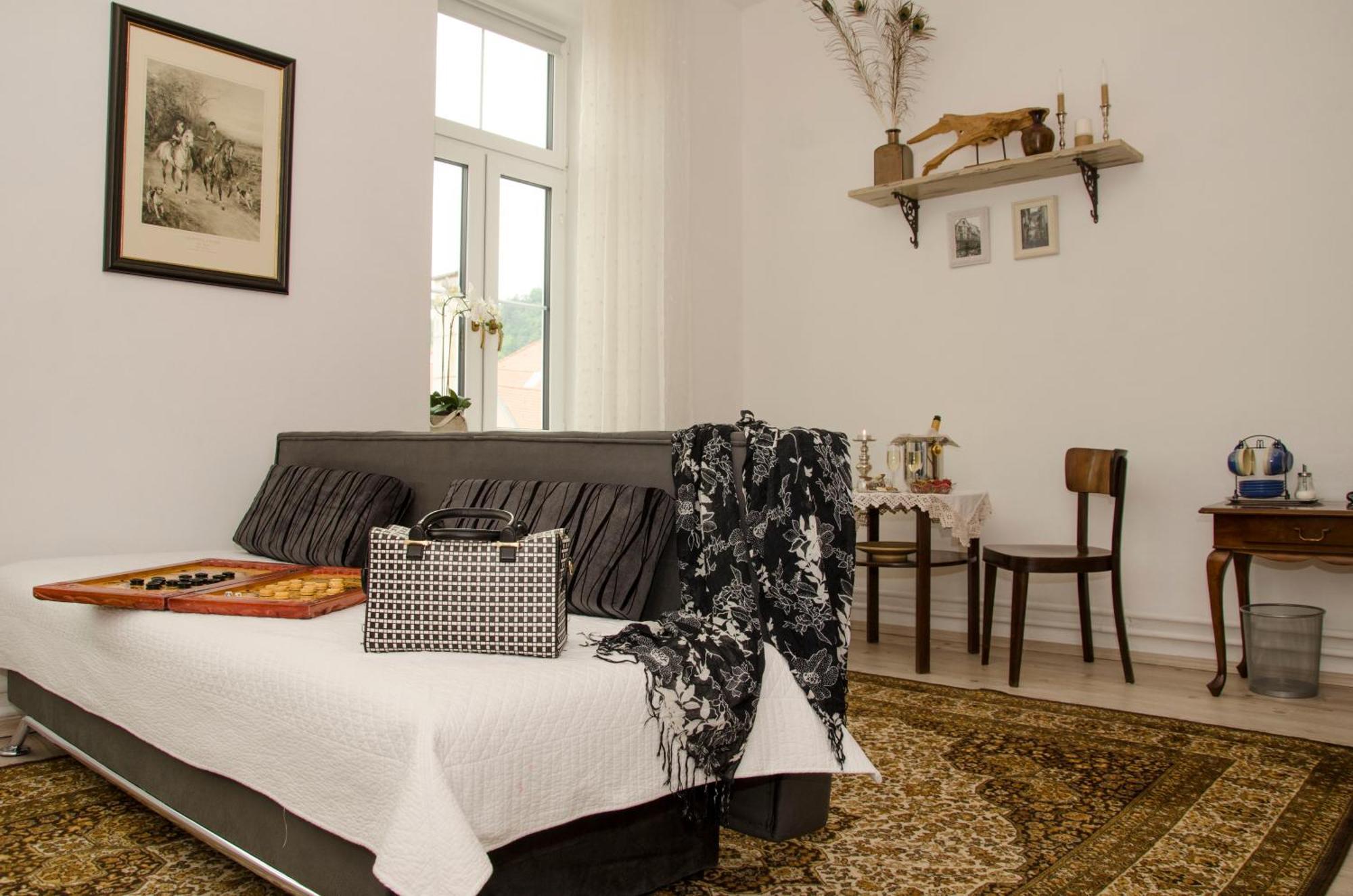 Trubarjev Art Boutique Hotel Laško Quarto foto